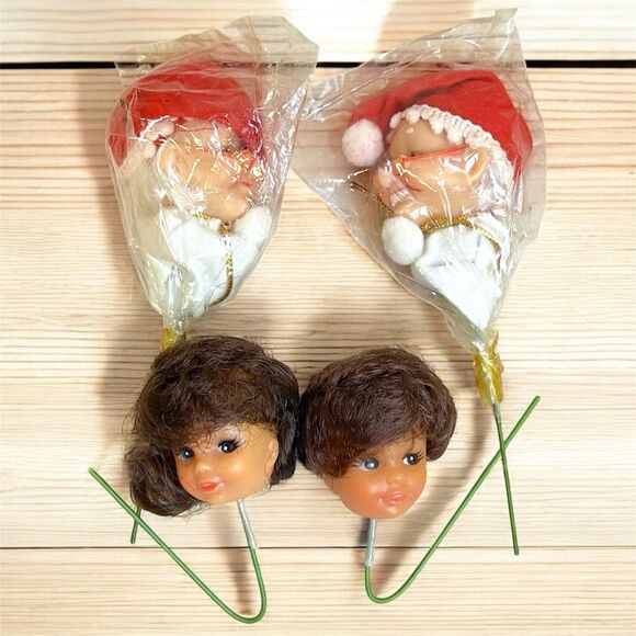 VTG Mini 2” Doll Heads on Wire Pick Mrs Claus x2 & Brunette x2 Crafts Christmas - Picture 1 of 8